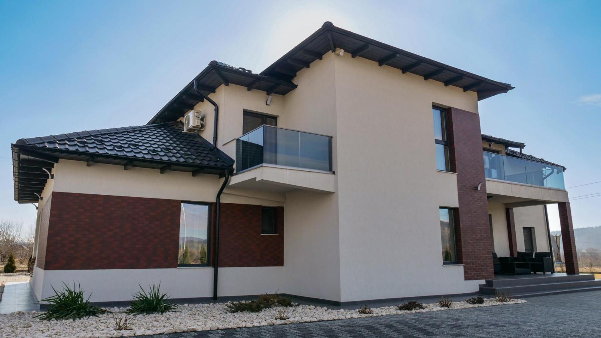 Casa Ambientt Hotel Curtea De Arges Luaran gambar